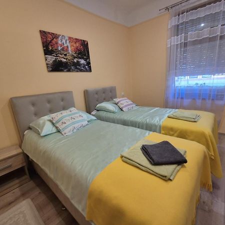 Szahara Vendeghaz Apartment Kerekegyhaza Ngoại thất bức ảnh