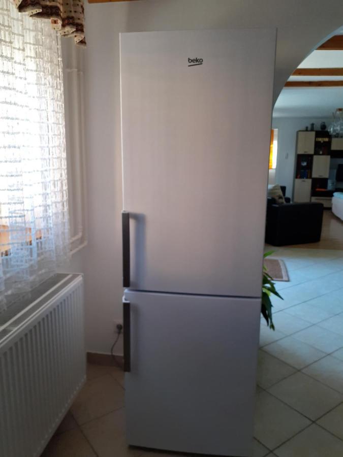 Szahara Vendeghaz Apartment Kerekegyhaza Ngoại thất bức ảnh
