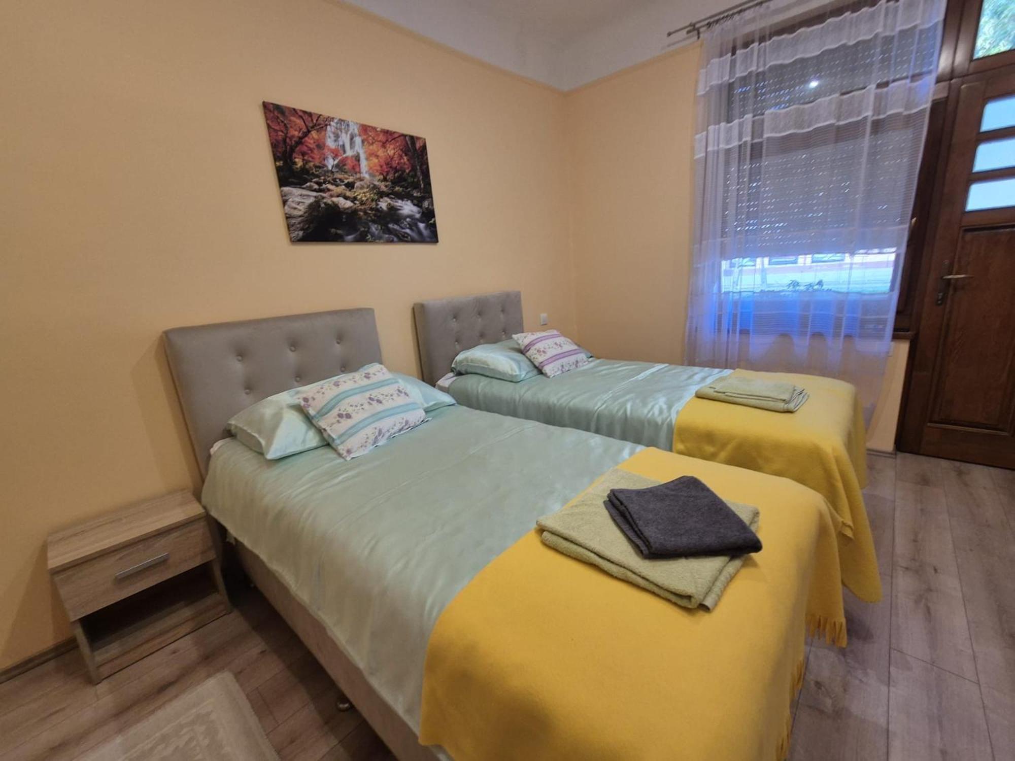 Szahara Vendeghaz Apartment Kerekegyhaza Ngoại thất bức ảnh